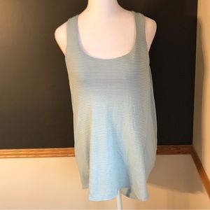 Lululemon Wild Tank Heathered Caspian Blue / Heathered Texture Lotus Camo Sz 8